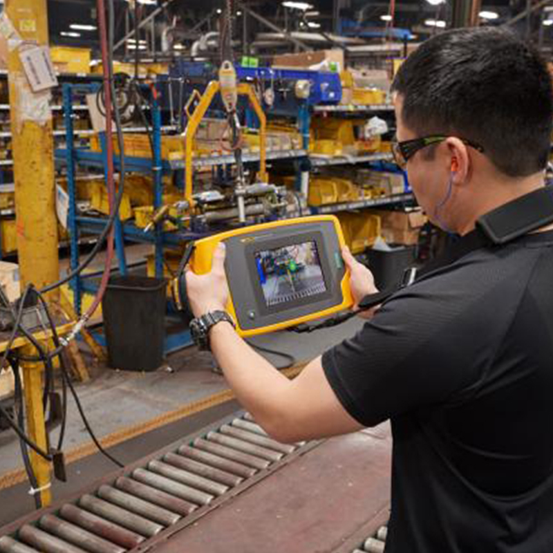 Fluke福祿克ii900工業(yè)聲學(xué)成像儀圖片2