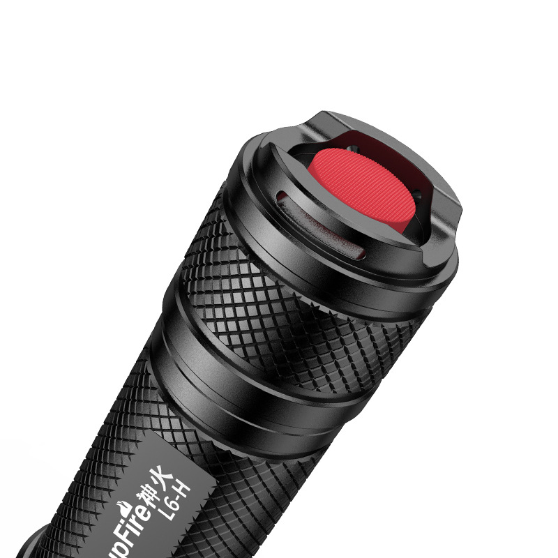 神火L6-H戶外強(qiáng)光防水應(yīng)急手電筒圖片1 神火L6-H戶外強(qiáng)光防水應(yīng)急手電筒圖片1