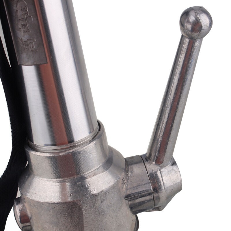 淮海DN65MM帶開關消防水槍頭圖片3 淮海DN65MM帶開關消防水槍頭圖片3