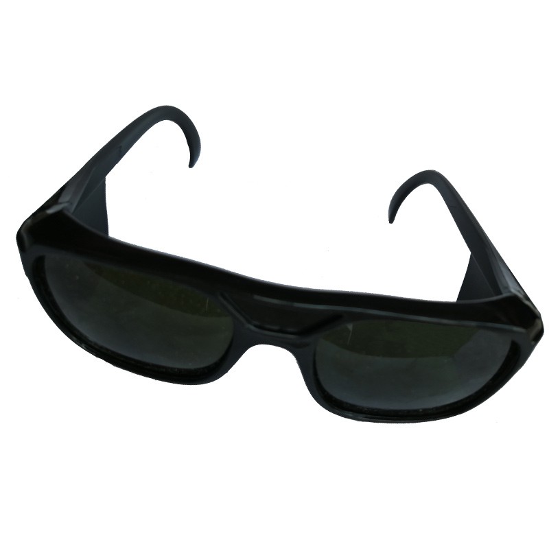 友盟AP-3305防沖擊防紫外線電焊防護眼鏡圖片1