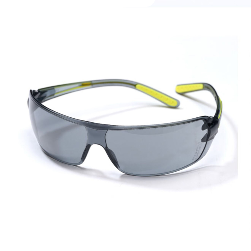 代爾塔101107 HELIUM2 SMOKE防強光款防霧防刮防沖擊安全防護眼鏡圖片2 代爾塔101107 HELIUM2 SMOKE防強光款防霧防刮防沖擊安全防護眼鏡圖片2