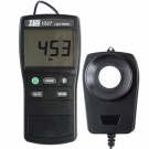 臺灣泰仕TES-1337數(shù)字照度計