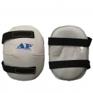 友盟AP-6650原色皮配海綿護膝