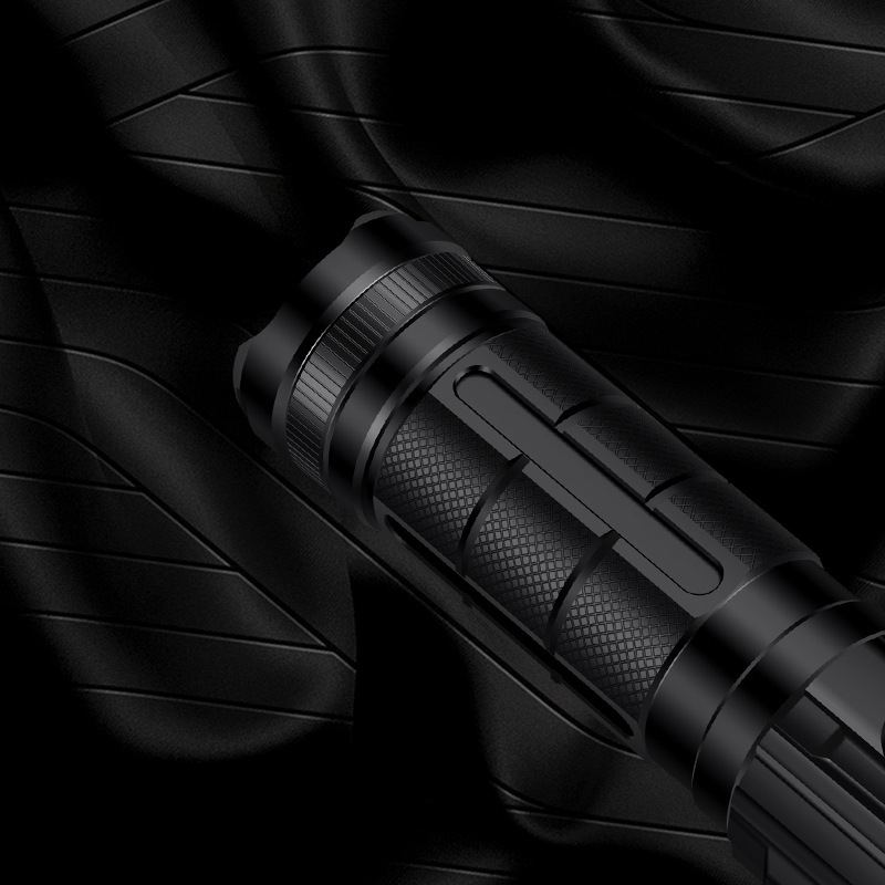 神火L6-D P50強(qiáng)光遠(yuǎn)射手電筒圖片2