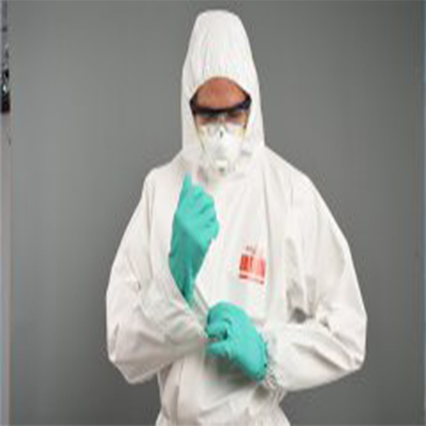 坤澤爾B型白色醫(yī)用防護(hù)服圖片