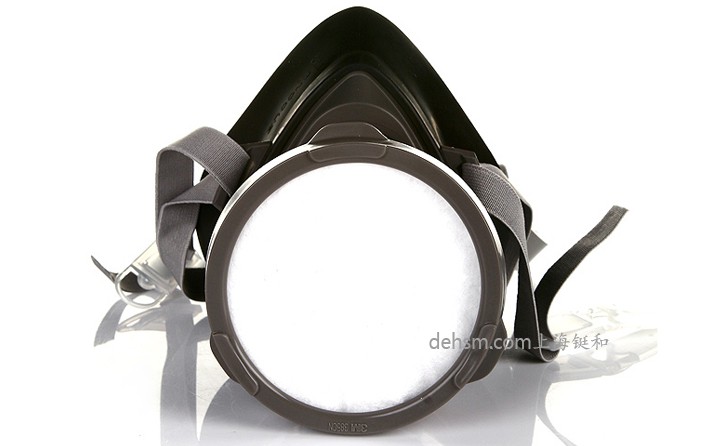 3M320P防毒面具正面效果圖