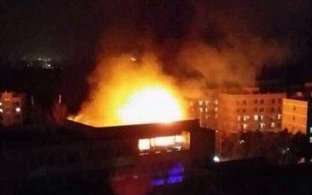 成都四中學(xué)校食堂火災(zāi)現(xiàn)場圖片