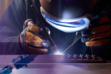 焊接作業必備的個人防護用品