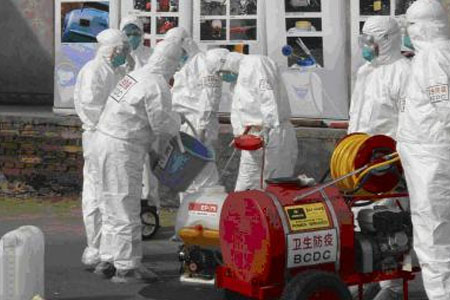 醫(yī)護人員使用個人防護用品預防病毒感染