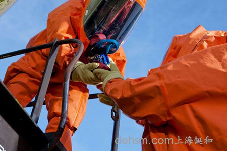 檢測全封閉防化服使用的穿透測試