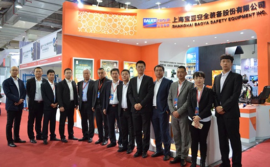 寶亞參加上海消防展現(xiàn)場圖
