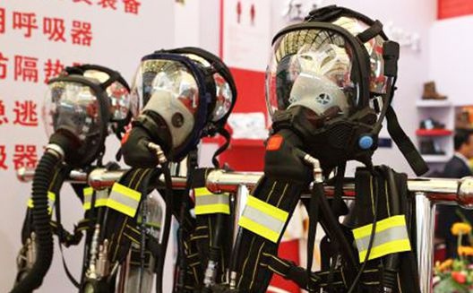 寶亞正壓式空氣呼吸器展示