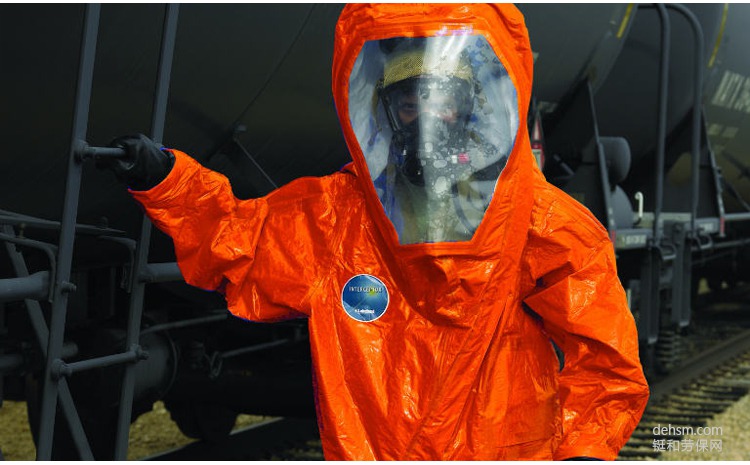 全封閉防化服指標參數及使用方法