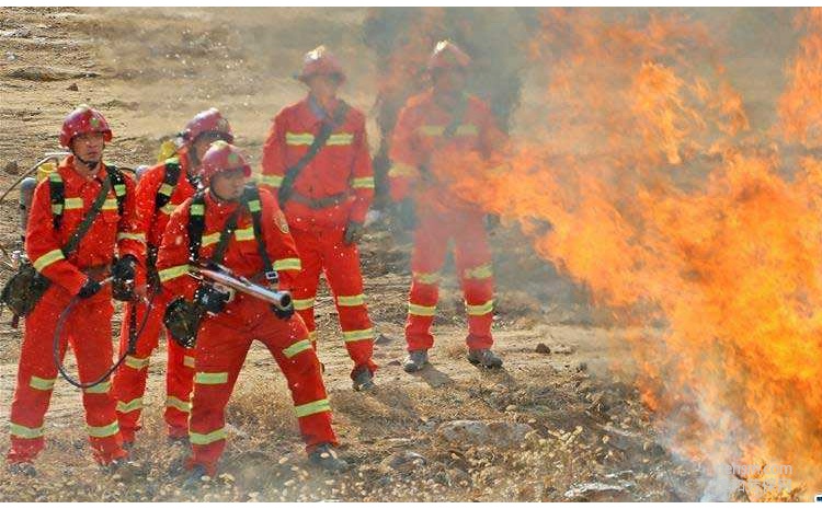消防員如何做好個人防護(hù)